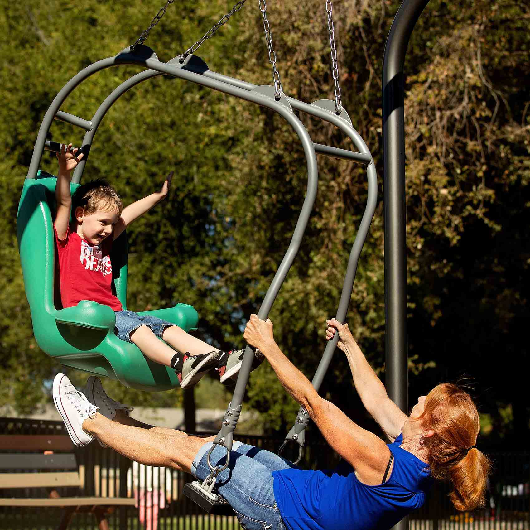 Expression Swing Mommy and Me Swing MRC Recreation